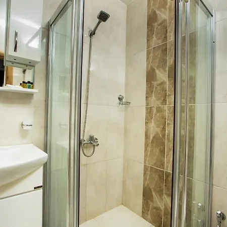 Honey Albergue *