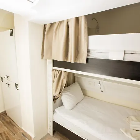 Honey Hostel